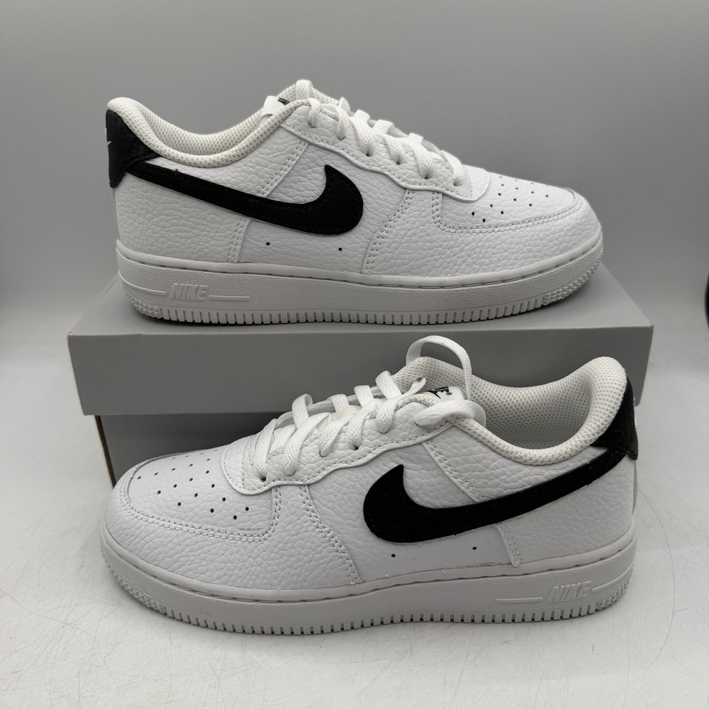 Nike Force 1 PS Shoes YOUTH Boys Sz 2.5 Y White Black Leather Sneaker CZ1685-100